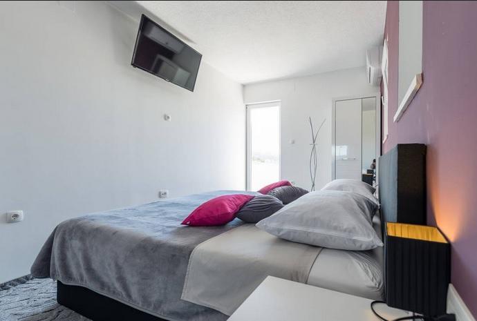 Luxury Apartment With Private Heated Pool Šibenik Екстериор снимка
