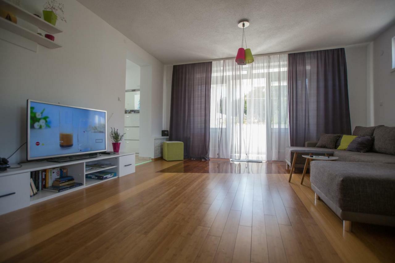 Luxury Apartment With Private Heated Pool Šibenik Екстериор снимка